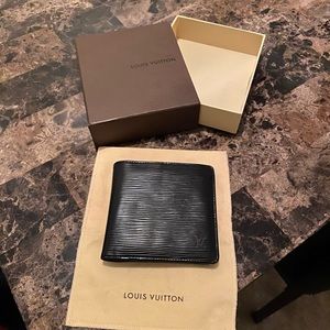 Louis vuttion wallet